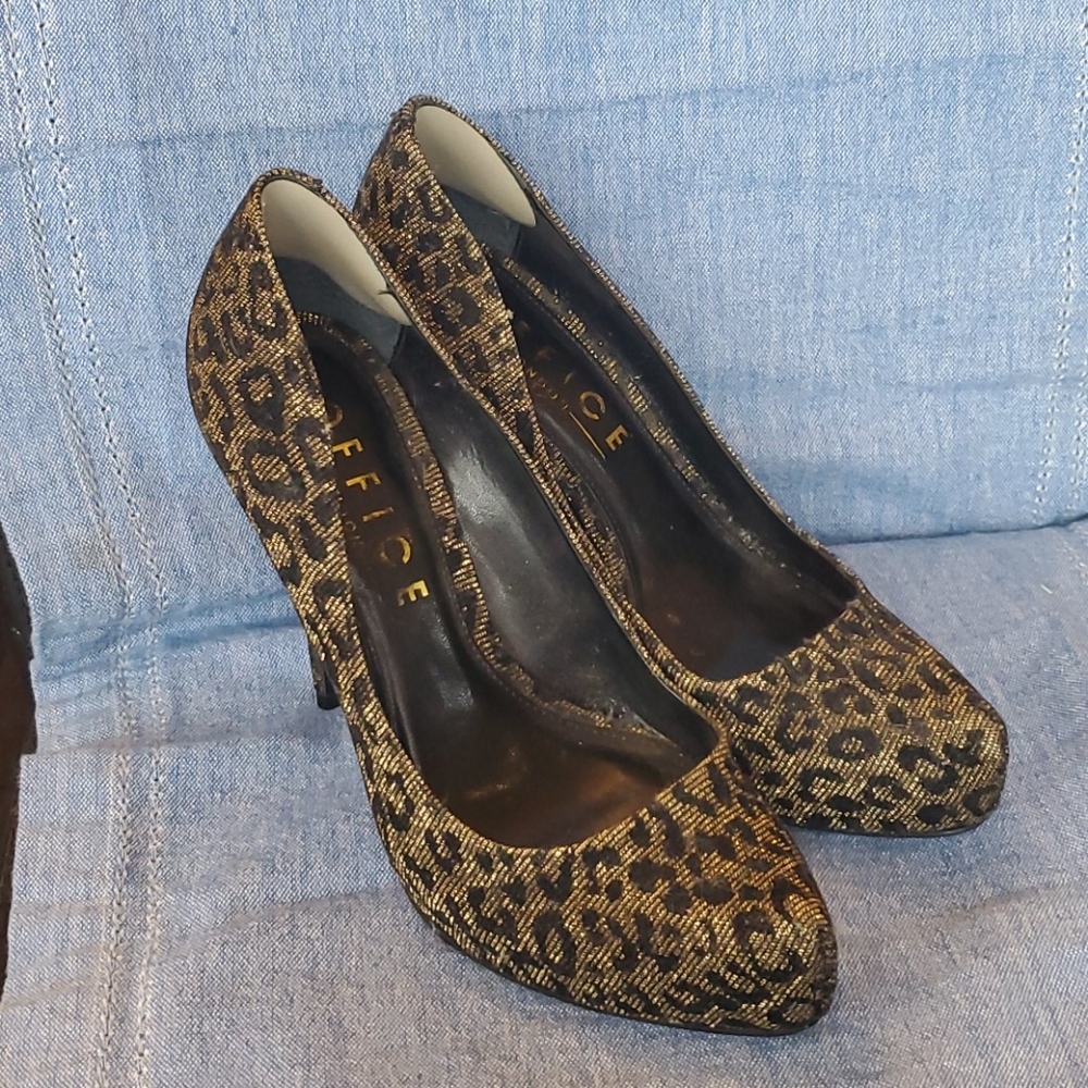Gold and black leopard heel